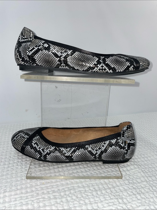 Vionic Shoes - VIONIC SNAKESKIN PRINT FLATS FTL-07-056